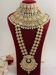 Vishwajeet Jeweler